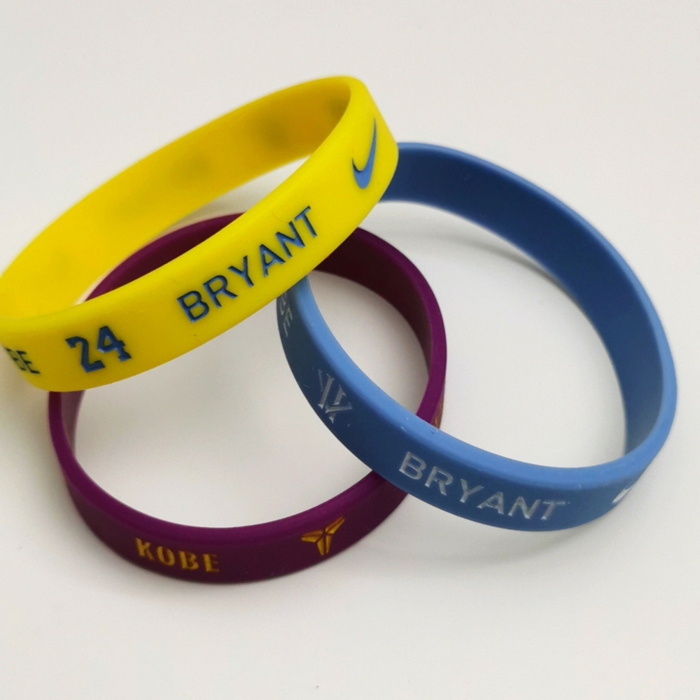 Nike Men's Silicone Rubber Bracelet